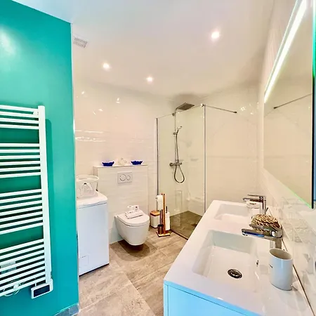 Stylish 1 With Pool By Homing Appartement